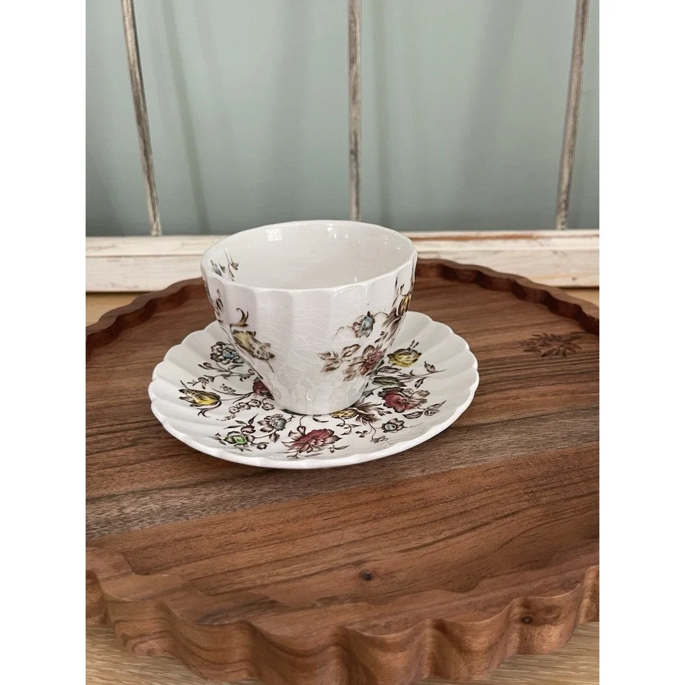Vintage Johnson Brothers Staffordshire Bouquet IRONSTONE Teacup & Saucer England
